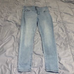 no boundaries high rise skinny blue jean size 13